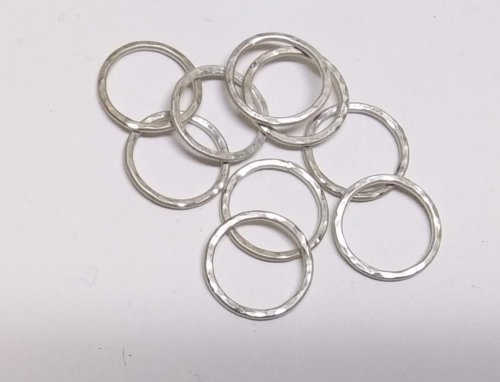 Judy Larson's Making Chain with Wubbers and Wire - , Contemporary Wire Jewelry, Making Chain, Chain Making , Butane Torch, Soldering, Solder, making chain with wubbers and wire